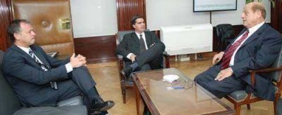 Se implementar� un activo monitoreo ambiental en la provincia