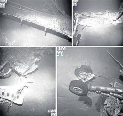 Los secretos del avi�n salen del fondo del mar