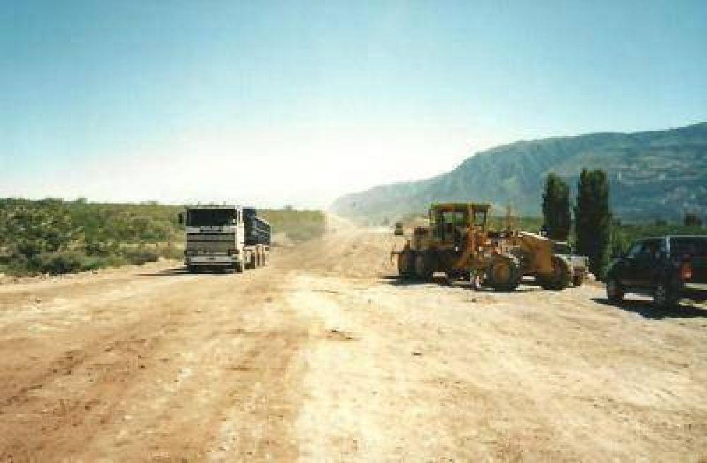 Se reactiv� la obra entre El Eje y Las Cuevas