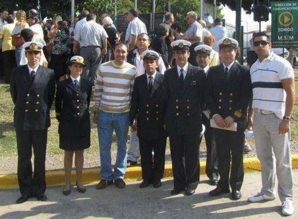�En esta fecha no importa si somos peronistas o radicales, ante todo somos argentinos�