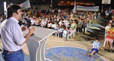 �Gustavo Mart�nez tiene todas las cualidades para cambiar la ciudad� 