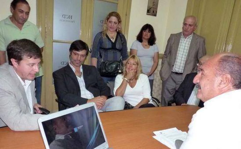 Cazador recibi� a legisladores de la Coalici�n C�vica