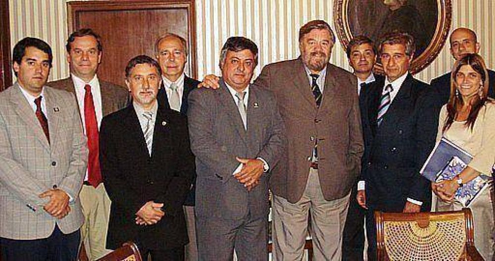 Misi�n comercial: la delegaci�n mercedina comenz� con sus actividades en el Uruguay