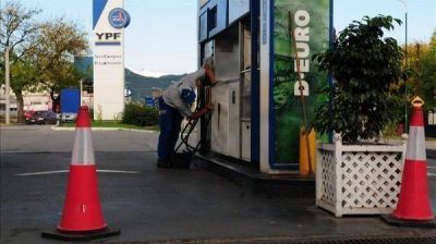 Crece la falta de naftas en la provincia