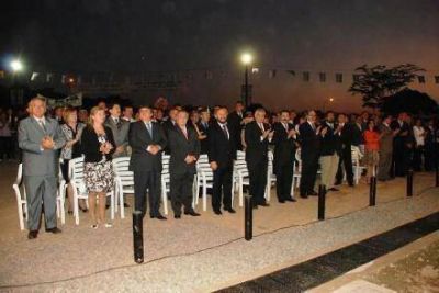 El gobernador anuncio nuevas obras e insto a la defensa del modelo 