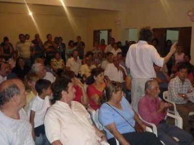 Escandalosa asamblea por el conflicto del agua en FME