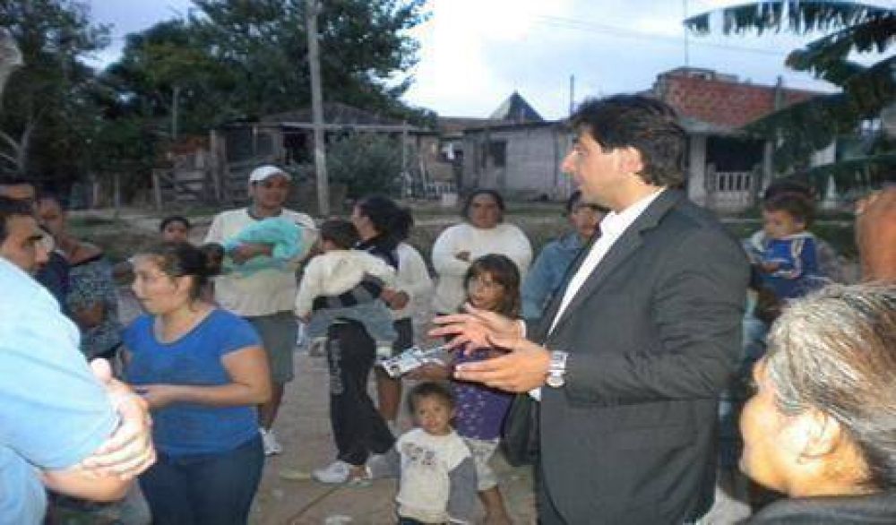 Contaminaci�n Repsol-YPF: Jarsun asesor� a vecinos de la ribera de Quilmes 
