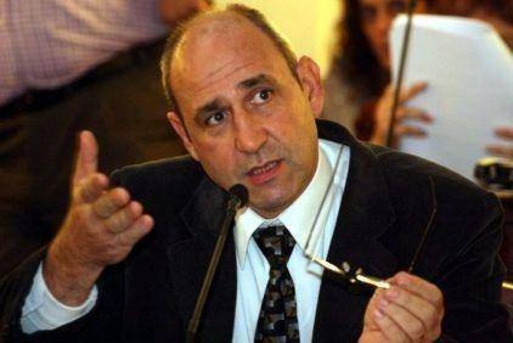 Dura denuncia de Boscarol sobre la campa�a de Bonfatti