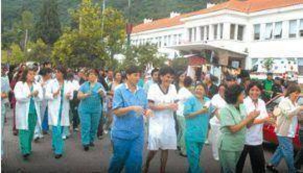 Ma�ana vuelven asambleas en hospitales de la Capital