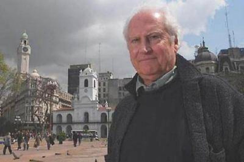 Pino Solanas asegur� que le dar�a placer gobernar la ciudad