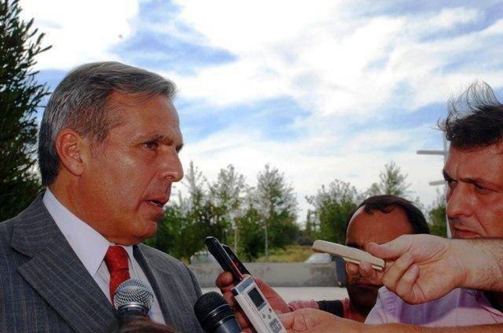 Sapag, entre el potasio y los "p�caros"