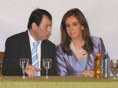 Cristina llega el 18 para inaugurar obras clave para Santiago