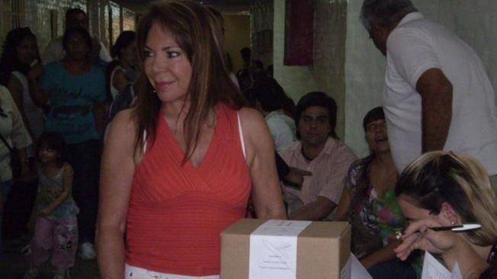 El gobernador dijo que habr� interna y Riutort ratific� que ir� por afuera