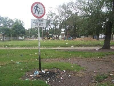 Piden placeros para los espacios verdes de la ciudad