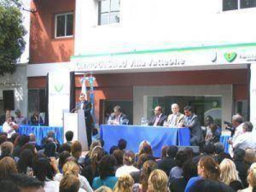 Vatteone tiene centro modelo de salud para la atenci�n preventiva