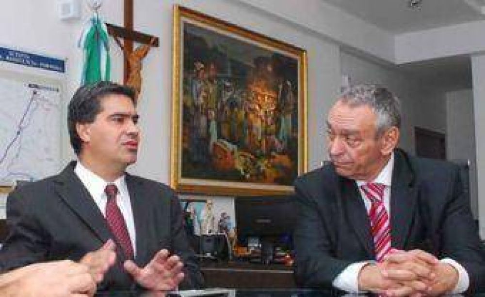 Capitanich y Garc�a analizaron oferta de nuevos servicios para medios