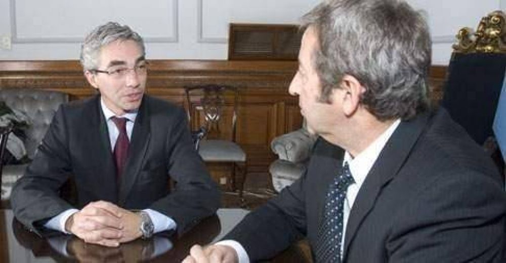 "No tengo muchas expectativas de lo que se pueda construir"
