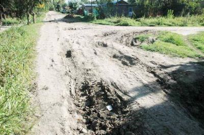 Vecinos de Los Gallitos solicitan mejoras en calles 