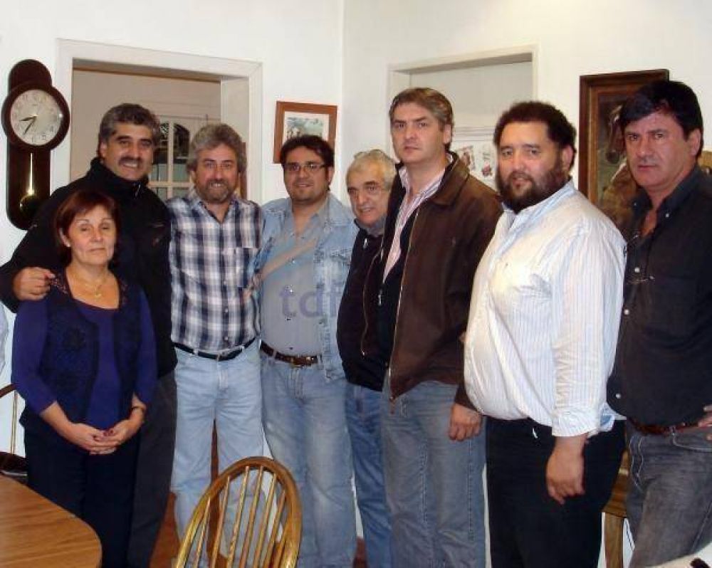 Los referentes justicialistas se unieron tras la interna