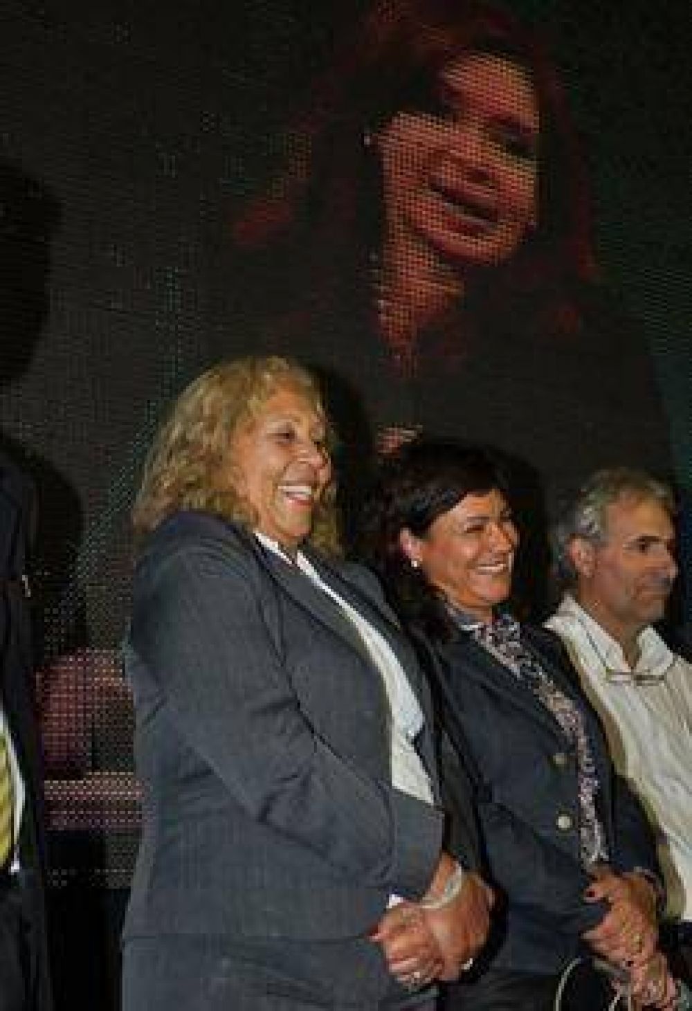 �Al inaugurar el transbordador estamos generando una mejora social para los habitantes de nuestro Delta�