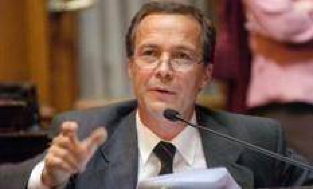 Si la UCR se acerca a Macri , el PS acordar�a con Solanas