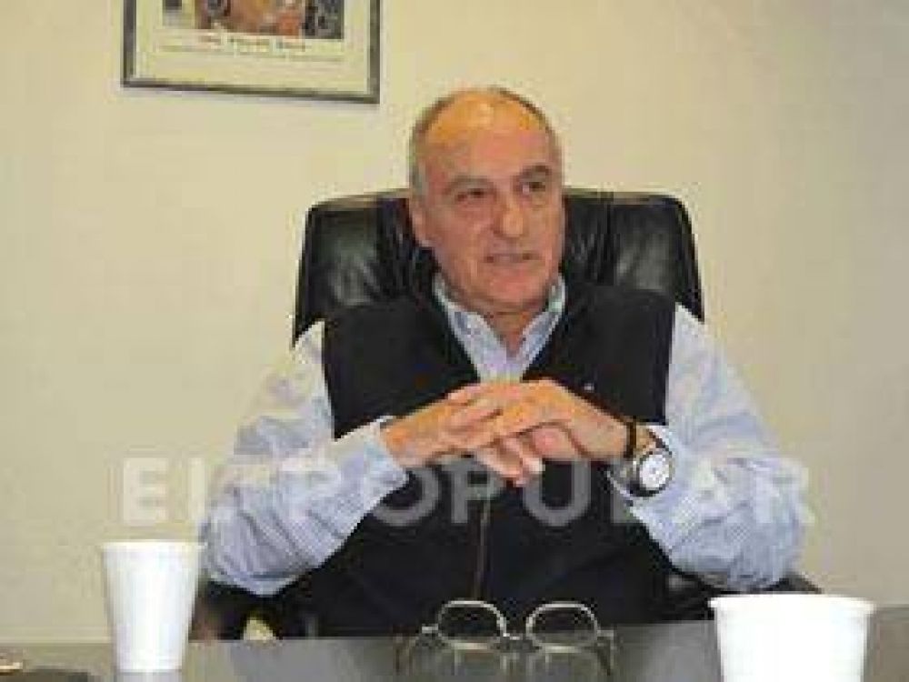 El candidato para la intendencia "puedo ser yo o Nacho Aramburu"