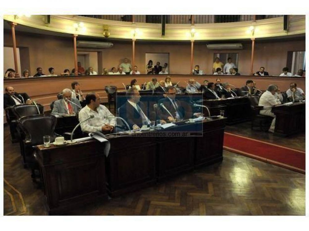 Continua el debate por los agroqu�micos en Diputados
