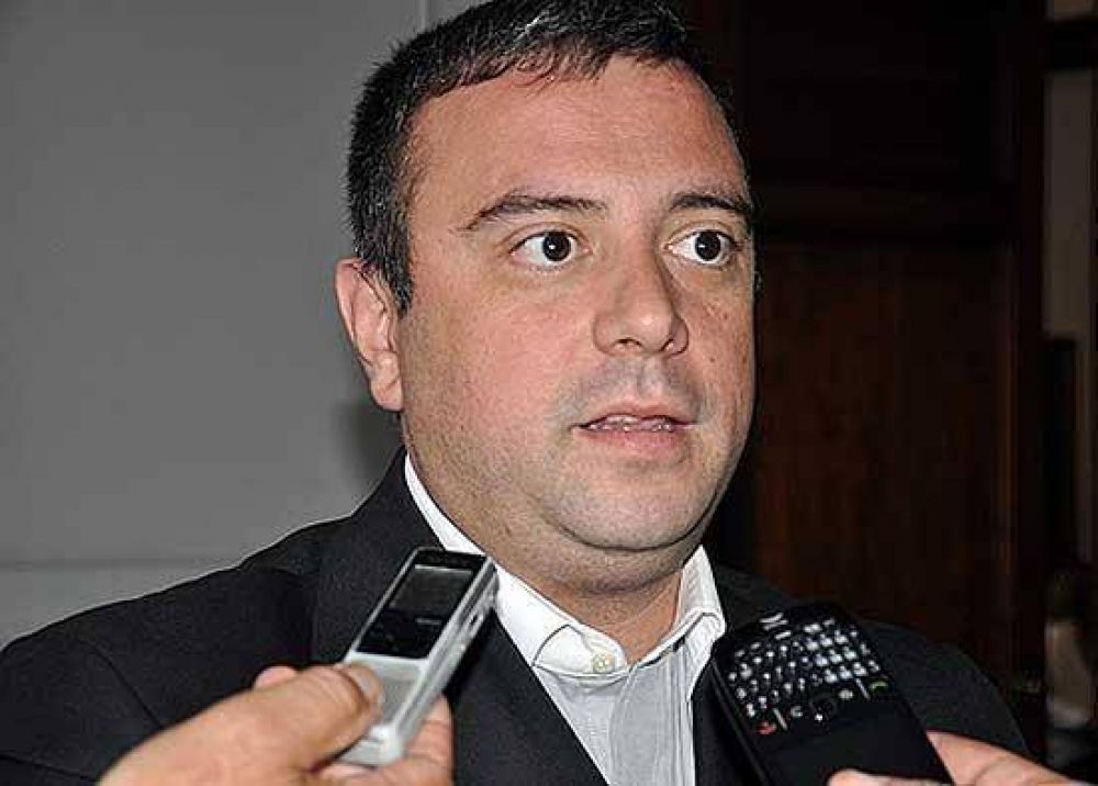 Informan a boliches sobre nueva ley de �patovicas�