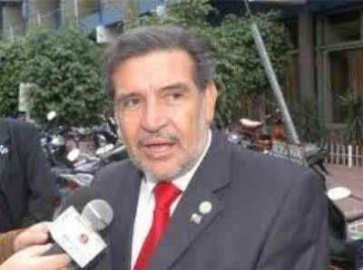 Beder Herrera salud� a Uturbey