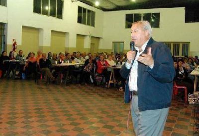 Miguel Prince pidi� extender su licencia por otros 120 d�as