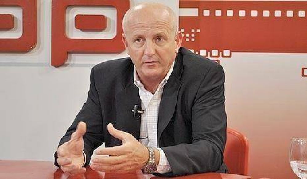 Sin "generosidad" de la UCR, Busti y Urribarri ser�n el "destino" de ER