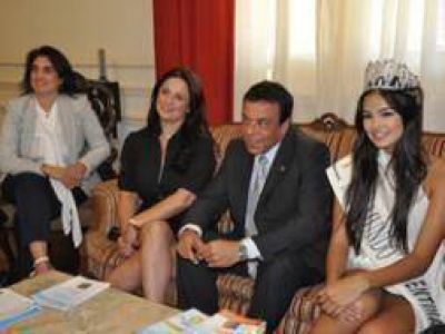 C�ffaro recibi� a Miss Argentina