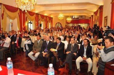 Consejo Directivo de FEHGRA en Jujuy 