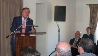 En la USAL, Rattazzi pidi� "abrirse al mundo"