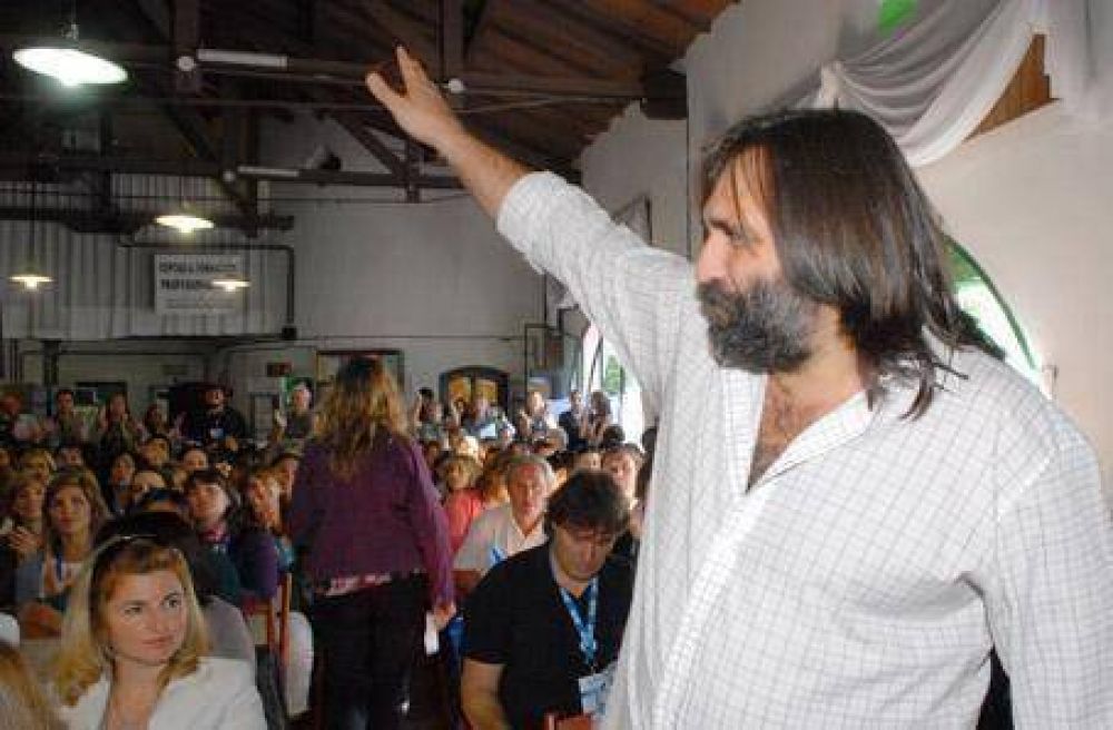 SUTEBA celebr� su 25� aniversario