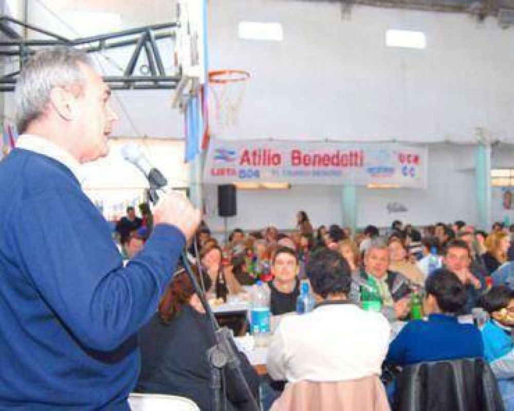 Para Benedetti, la org�nica municipal �es perfectible�