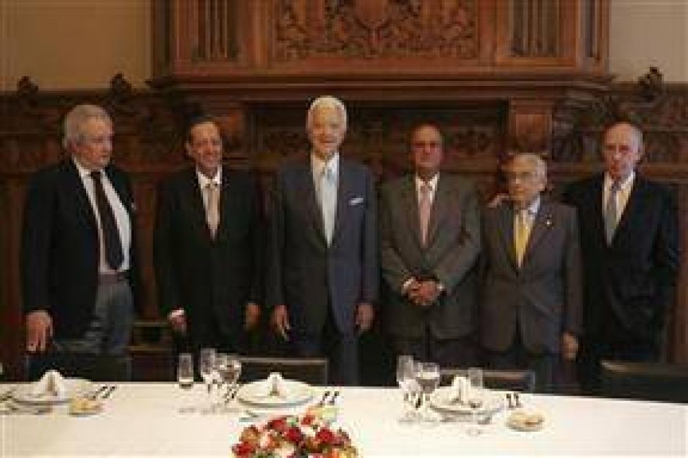 Falleci� Jorge Blanco Villegas, ex presidente de la UIA y t�o de Macri