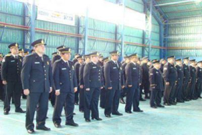 Se reciben 144 agentes de polic�a para la provincia