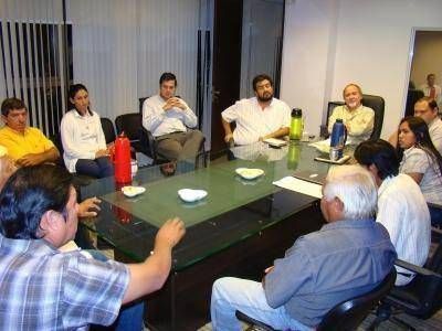 Corte de ruta: Reuni�n de ministros del PEP con abor�genes 
