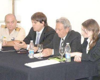 Visita de funcionarios de Asuntos de Frontera