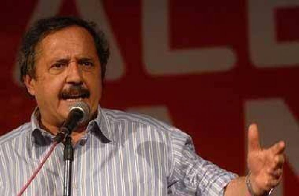 Primer acto de Alfonsin como candidato