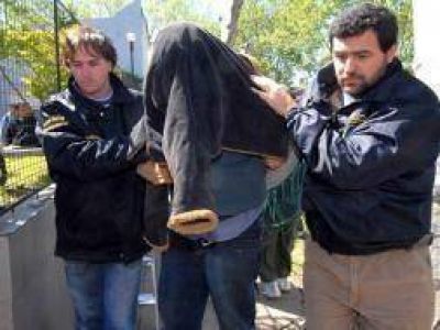 La Plata: Liberan por "buen vecino" a hombre que viol� a sus dos hijos