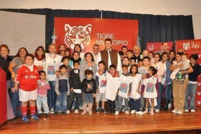 Massa entreg subsidios a las Asociaciones Civiles de Tigre