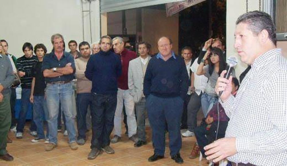 Se lanz� la nueva agrupaci�n kirchnerista H�roes de Latinoam�rica 