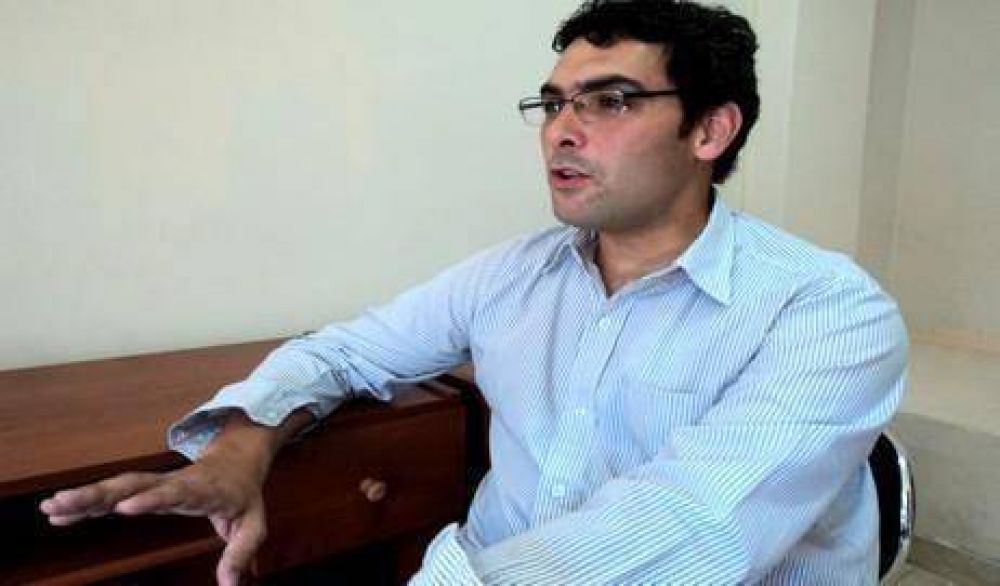 Roberto Berrozpe: "Hay que plantear candidatos j�venes en las listas" 