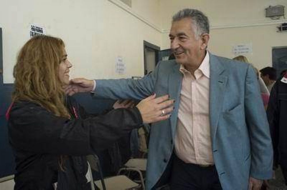 Rodr�guez Sa� celebr� los 3.847 votos que se lleva de Catamarca 