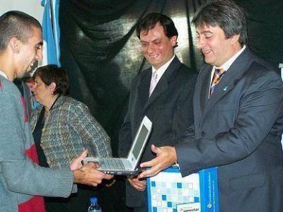 El programa �Conectar Igualdad� lleg� al partido de Vicente L�pez