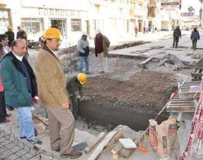 En mayo se inaugurar�n trabajos de pavimentaci�n en  diez barrios de la ciudad