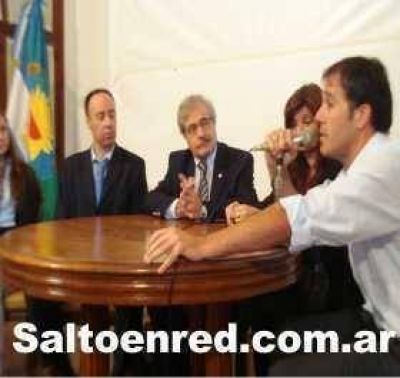 Importante acto de gobierno, Presupuesto participativo