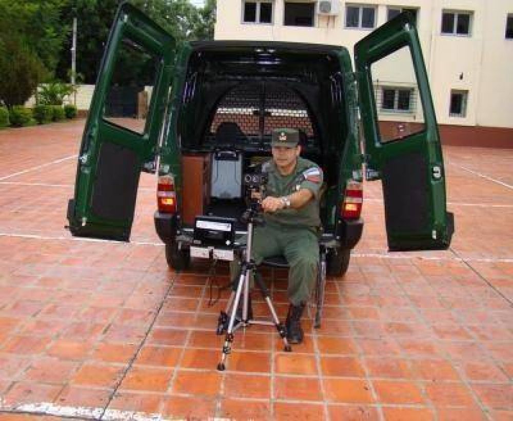 Gendarmer�a incorpor� un m�vil con radar para controlar las rutas en la provincia